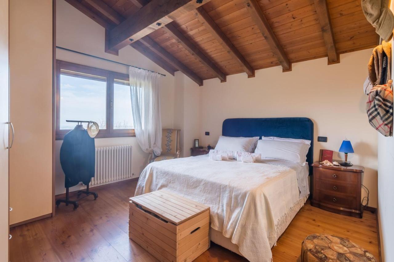 La Nocciola By Posarellivillas Cerreto Castello Eksteriør billede